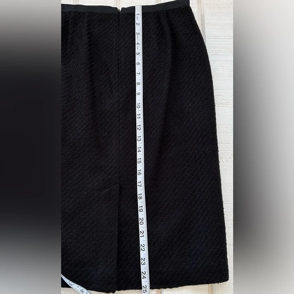 Ann Taylor Factory Boucle Pencil Skirt Lined Grosgrain Trim Black Size‎ 6
